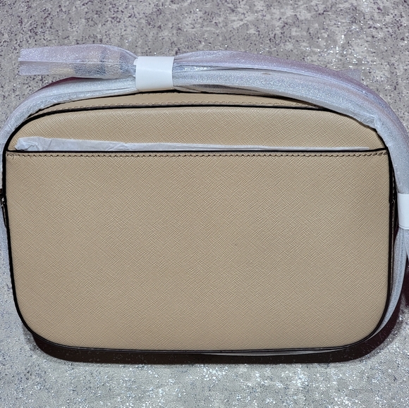 NWT Michael Kors Authentic Set Large Saffiano Leather Crossbody Bisque Bag - Picture 4 of 7